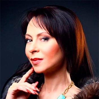 Biografía Марина Хлебникова