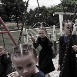 Portada Crystal Castles - Chloroform