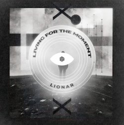 Portada LIONAR - Living For The Moment