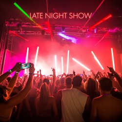 Portada ONEIL feat. Aize - Late Night Show