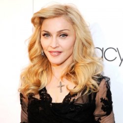 Portada Madonna - La lsla Bonita