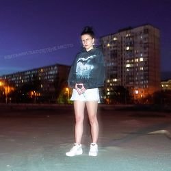 Portada MI MI MARII - Квітами заплетене місто