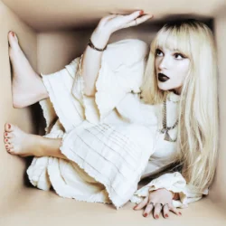 Portada The Haunt - Own Me